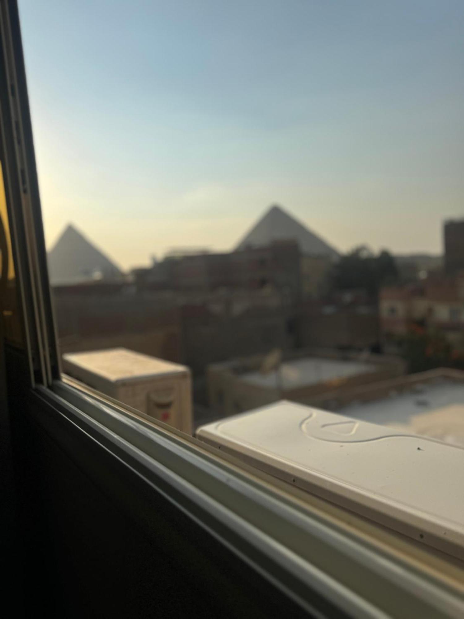 Pyramids And Sphinx Hotel Kafret el-Gabal Extérieur photo